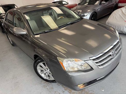 Used 2007 Toyota Avalon Limited FWD image 8