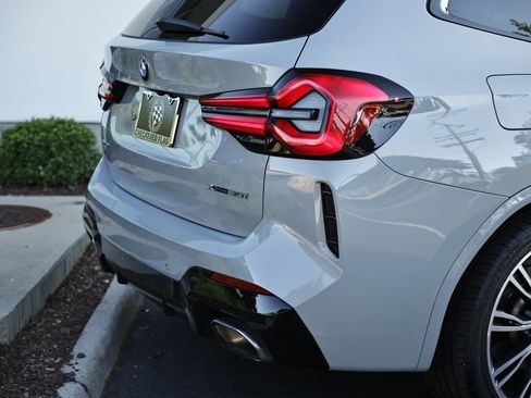 Used 2023 BMW X3 xDrive30i w/ M Sport Package image 7