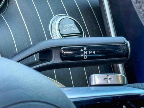 Used 2023 Mercedes-Benz C 300 Sedan image 20