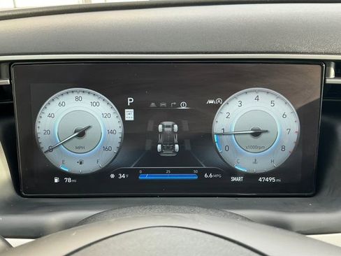 Used 2022 Hyundai Tucson Limited w/ Cargo Package image 2