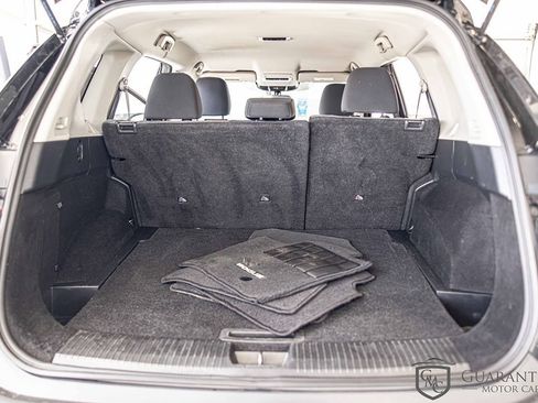 Used 2021 Nissan Rogue S image 16