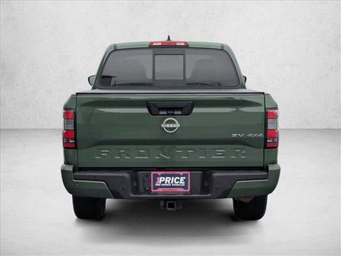 Used 2022 Nissan Frontier SV image 6