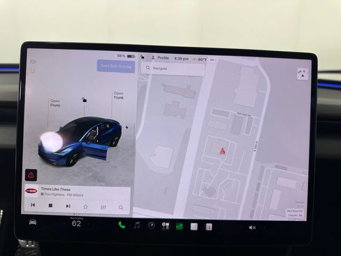 Used 2024 Tesla Model 3 Performance AWD/4WD image 25