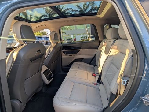 New 2025 Lincoln Nautilus Reserve w/ Jet Appearance Package image 13