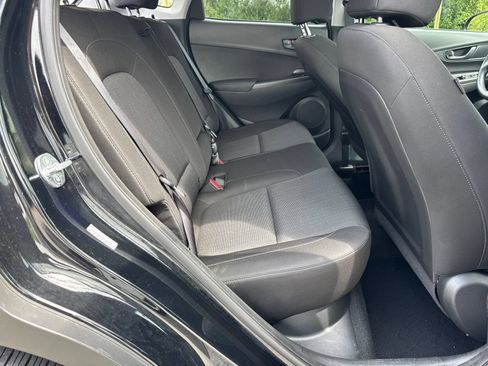 Used 2023 Hyundai Kona SEL AWD/4WD image 15