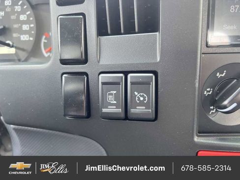 New 2025 Chevrolet Low Cab Forward image 15