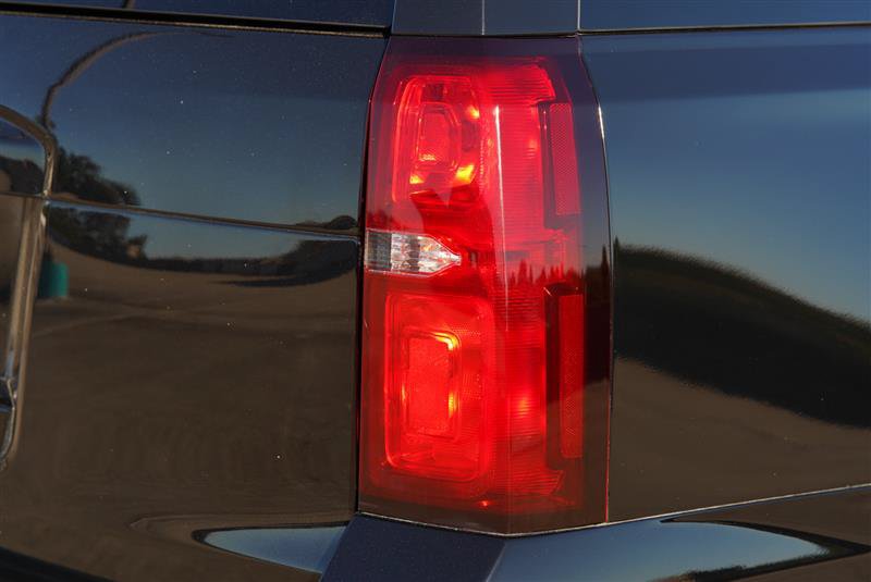 Used 2018 Chevrolet Tahoe LT AWD/4WD image 40