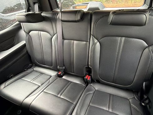 Certified 2024 Jeep Wagoneer 4WD image 25