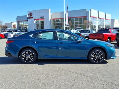 New 2026 Toyota Camry XLE w/ Premium Plus Package image 3