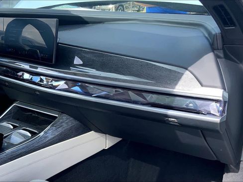 Certified 2023 BMW 760i xDrive 760i xDrive image 18