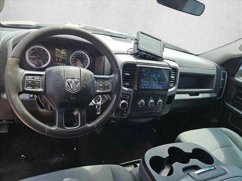 Used 2017 RAM 1500 Tradesman w/ Popular Equipment Group AWD/4WD image 16