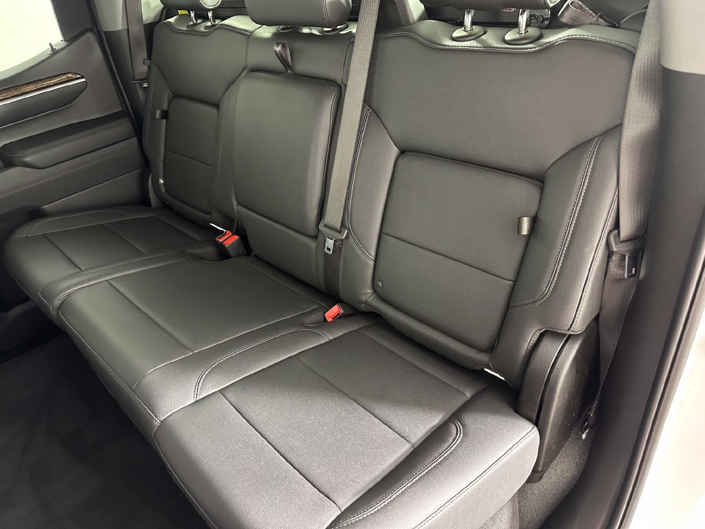 Used 2024 GMC Sierra 1500 Elevation w/ Elevation Premium Package AWD/4WD image 28