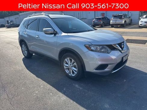 Used 2014 Nissan Rogue SV FWD image 1