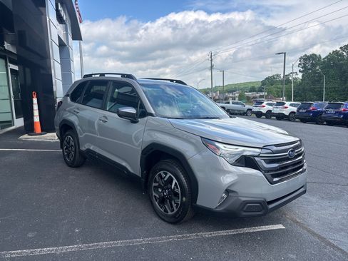 New 2026 Subaru Forester Premium AWD/4WD image 4