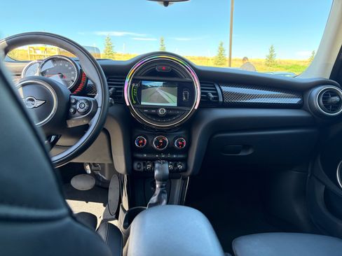 Used 2015 MINI Cooper S FWD image 19