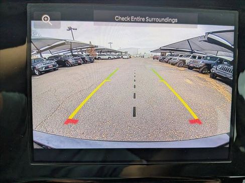 New 2025 Jeep Grand Cherokee L Laredo image 12