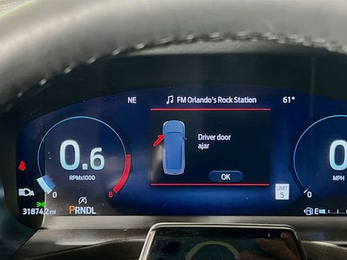 Used 2025 Ford Explorer Platinum w/ Ultimate Package image 13