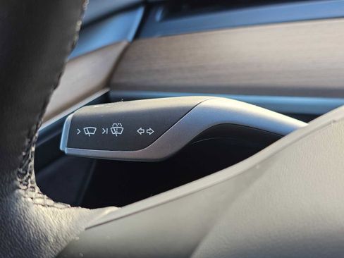 Used 2022 Tesla Model 3 Long Range image 36