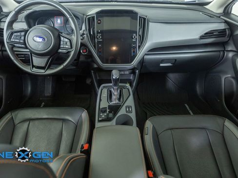 Used 2024 Subaru Crosstrek 2.5i Limited AWD/4WD image 28