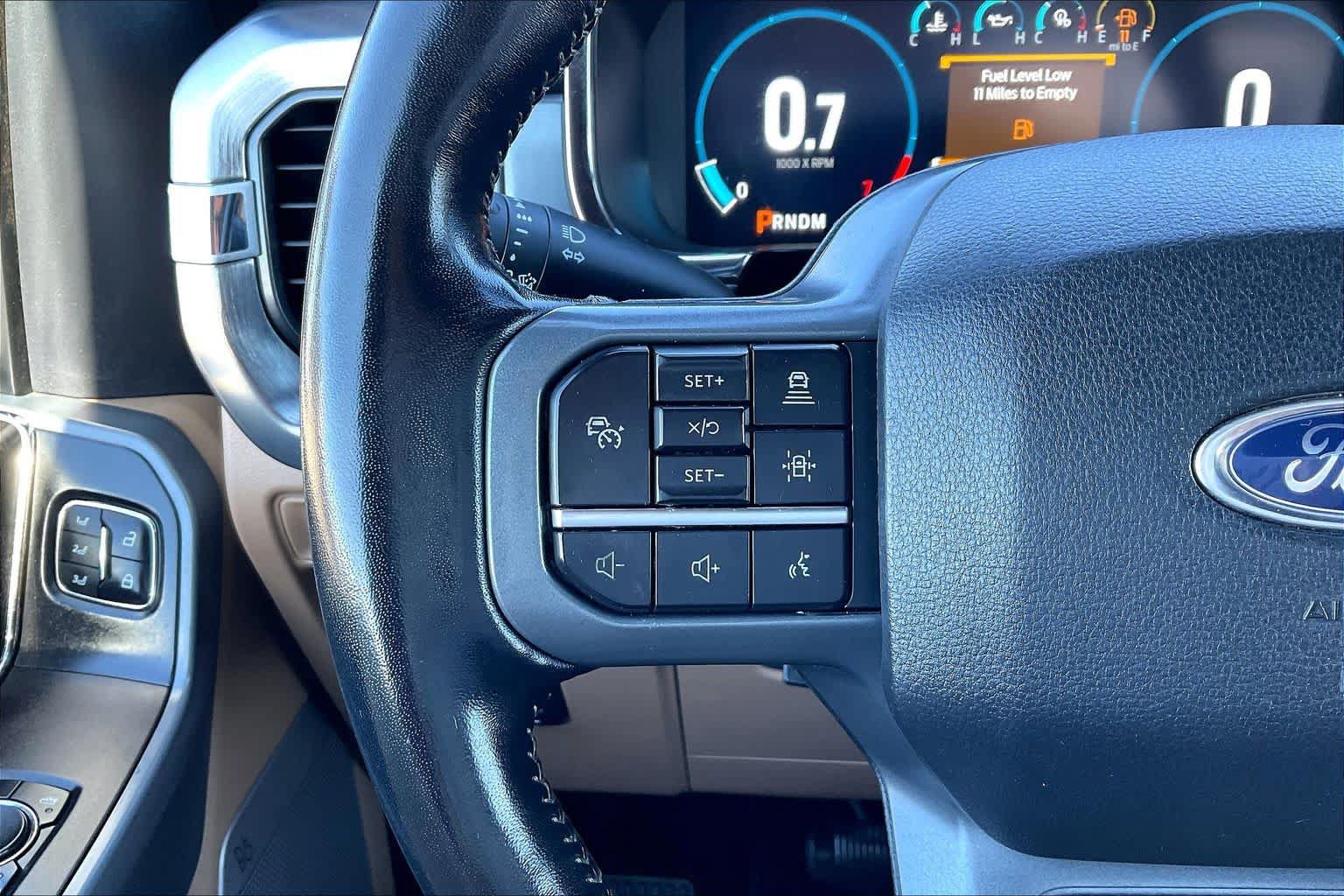 Used 2022 Ford F150 Lariat AWD/4WD image 22