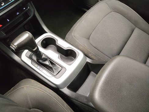 Used 2016 Chevrolet Colorado LT w/ Midnight Edition AWD/4WD image 26