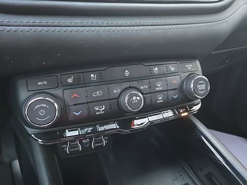 Used 2021 Dodge Durango Citadel image 59