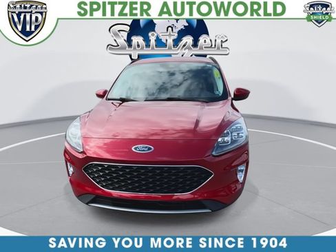 Used 2022 Ford Escape Titanium AWD/4WD image 3