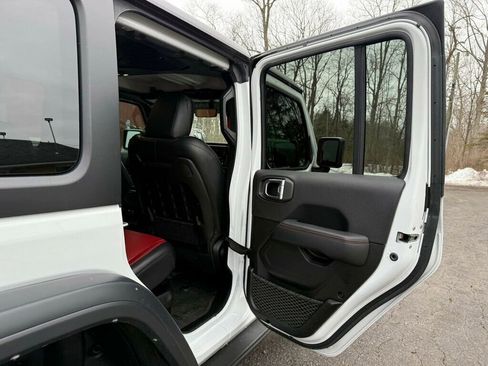 Used 2023 Jeep Wrangler Unlimited Rubicon 4xe image 48