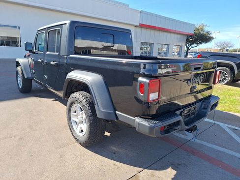 Used 2020 Jeep Gladiator Sport w/ Quick Order Package 24S image 4