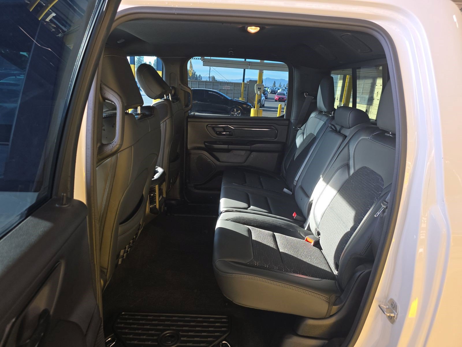 Used 2023 RAM 1500 Big Horn AWD/4WD image 10