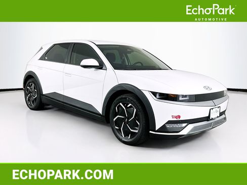 Used 2024 Hyundai Ioniq 5 SEL image 1