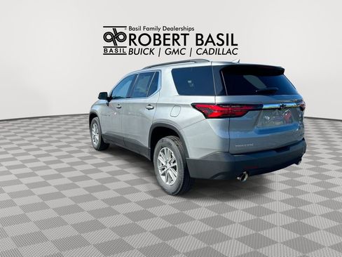 Used 2023 Chevrolet Traverse LT FWD image 6