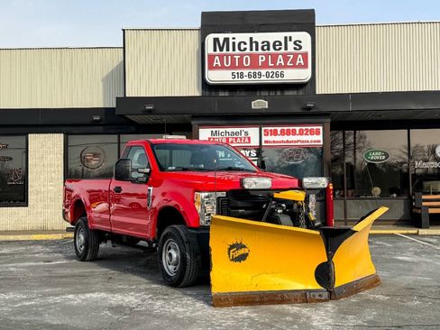 Used 2017 Ford F350 XL image 2