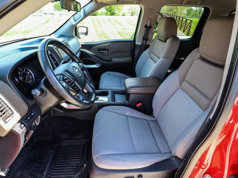 Used 2022 Nissan Frontier SV image 37