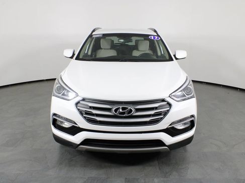 Used 2017 Hyundai Santa Fe Sport image 11
