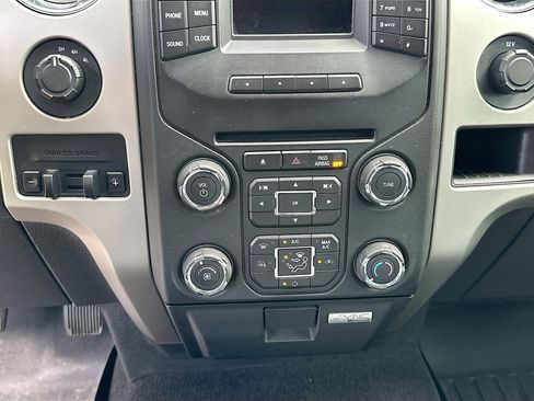 Used 2014 Ford F150 XLT w/ Equipment Group 302A Luxury image 15