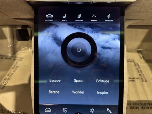 Used 2022 Lucid Air Grand Touring image 25