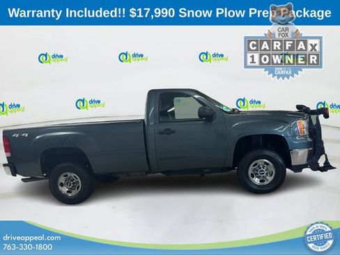 Used 2007 GMC Sierra 2500 W/T w/ Work Truck Preferred Package AWD/4WD image 4