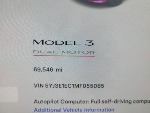 Used 2021 Tesla Model 3 Performance image 3