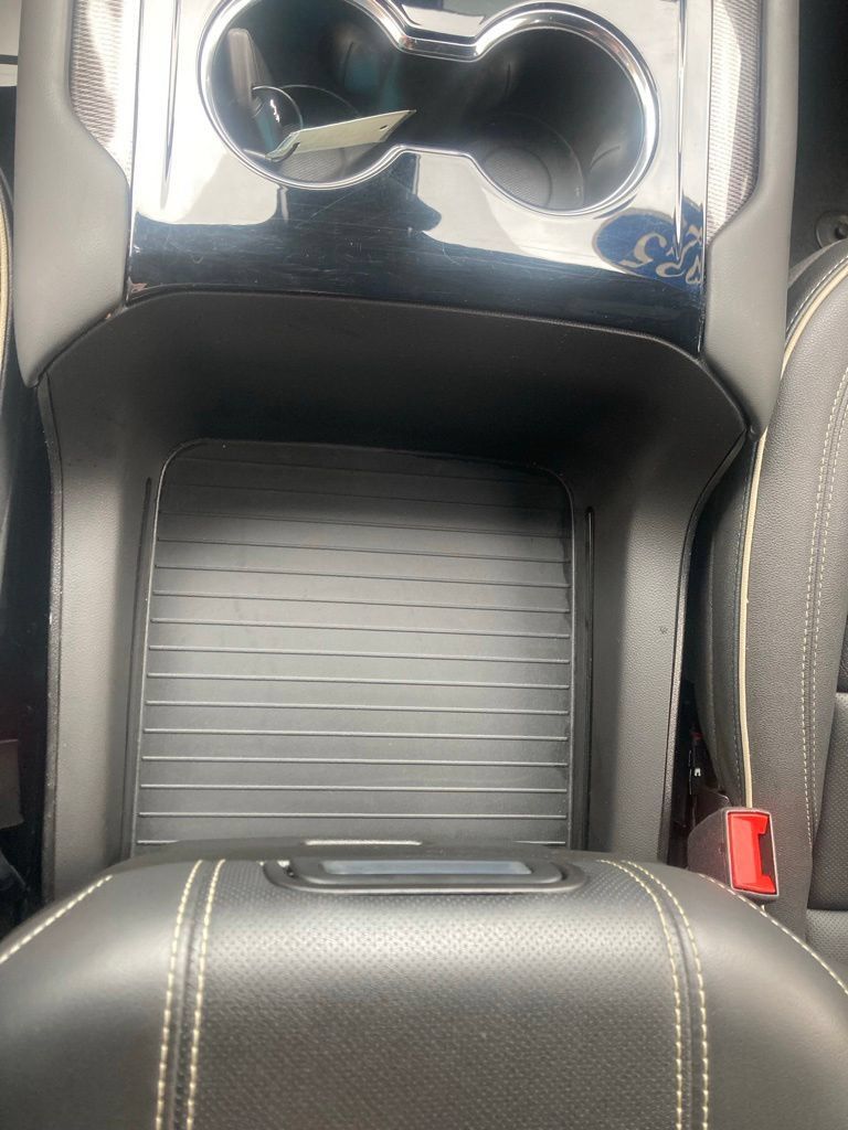 Certified 2025 GMC Yukon Elevation AWD/4WD image 39