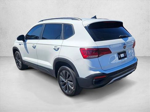 Used 2023 Volkswagen Taos S FWD image 8