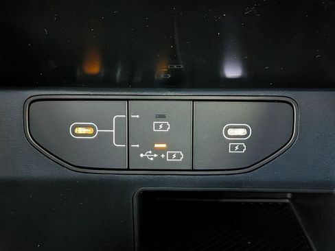 New 2026 Kia Sorento LX FWD image 24