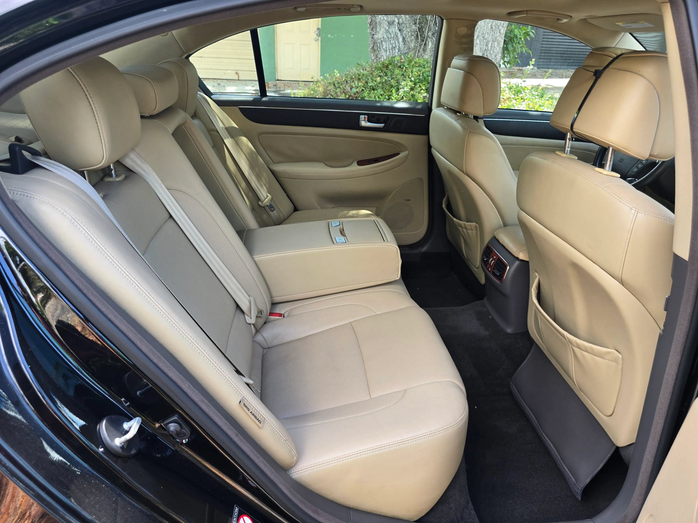 Used 2013 Hyundai Genesis 3.8 w/ Technology Pkg RWD image 22