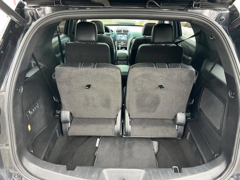 Used 2017 Ford Explorer Sport w/ Equipment Group 401A image 16