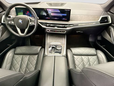 Used 2024 BMW X5 xDrive40i w/ Premium Package AWD/4WD image 13