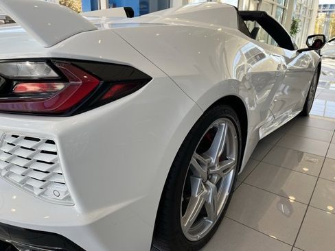 Used 2023 Chevrolet Corvette Stingray Preferred Conv w/ Z51 Performance Package image 8