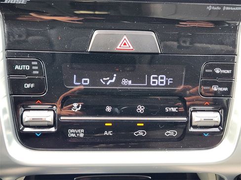 Certified 2023 Kia Sorento SX Prestige image 19