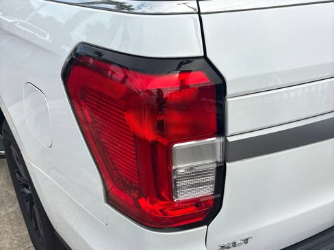 Used 2022 Ford Expedition Max XLT RWD image 20