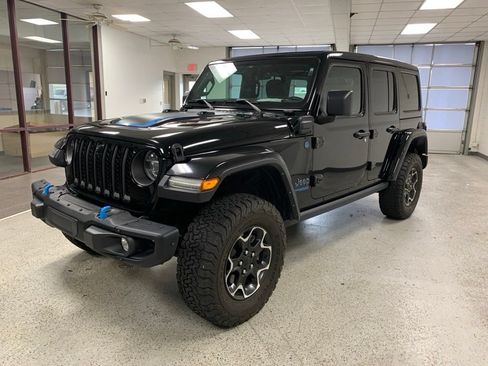 Used 2021 Jeep Wrangler Unlimited Rubicon 4xe w/ Steel Bumper Group AWD/4WD image 3