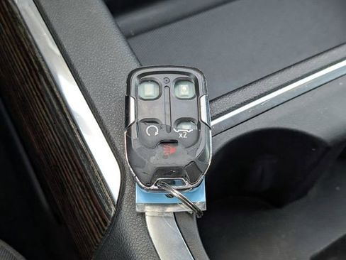 Used 2022 GMC Sierra 1500 Elevation image 38